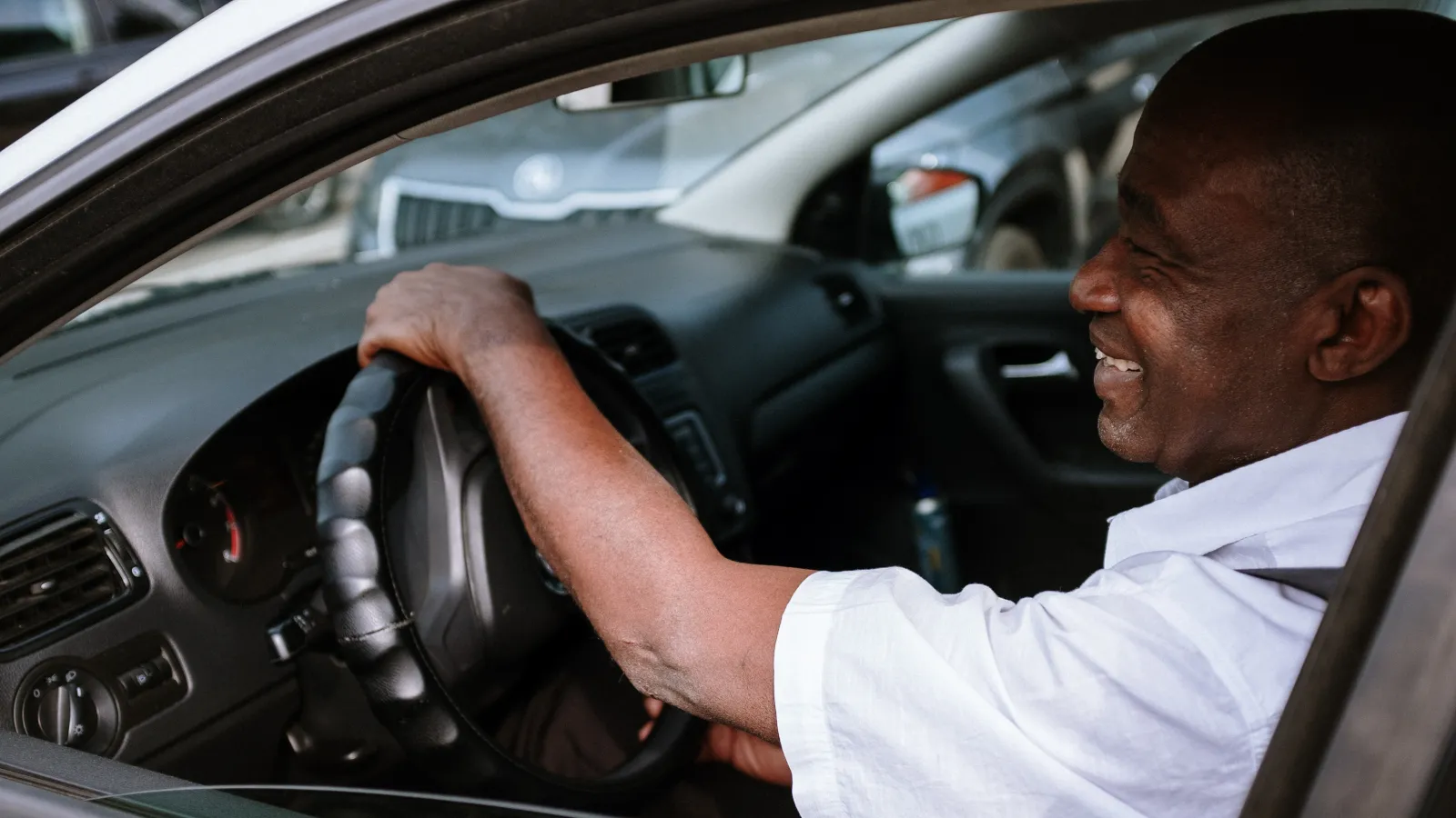 Defensive Driving vs Offensive Driving: CTech Driving School Buea